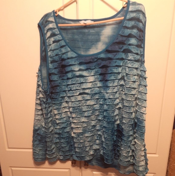 NWOT - Ocean Blue Ruffled Tank - Picture 1 of 6